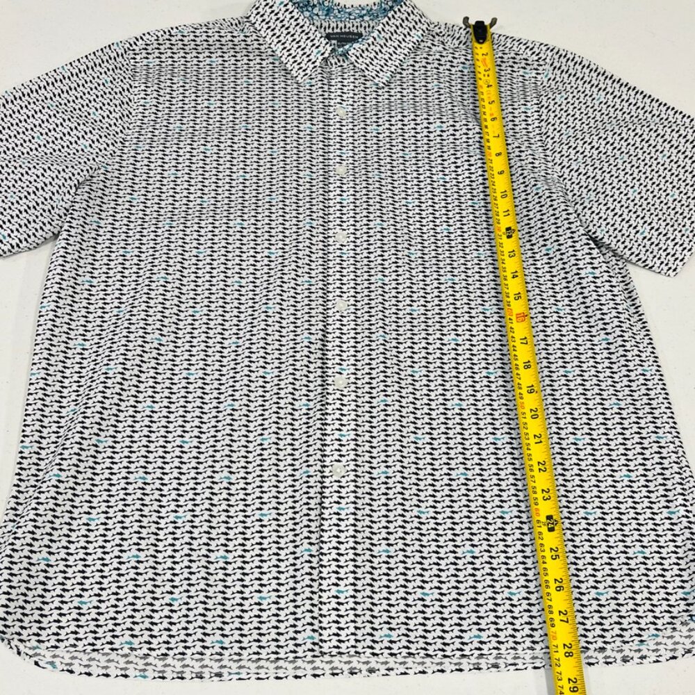 Van Heusen Short Sleeve Button Up Shirt XL 17-17.5 Shark Fish Print - White Blue - Picture 3 of 6